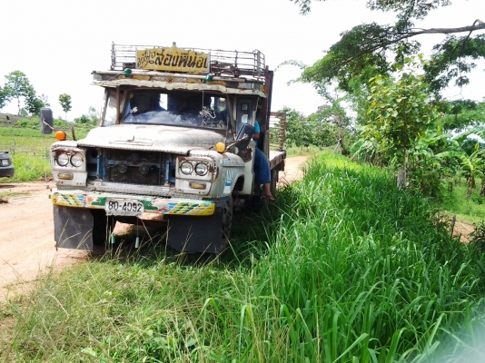 ขายด่วน..รถสิบล้อ เทลเล่อร์ อีซูสุ จดทะเบียนปี 33 เครื่องดี คัสซีสวย ยางสวยทุกเส้น มีเกียร์สโลว์ รถสวยพร้อมใช้งาน มีทะเบียนครบ.