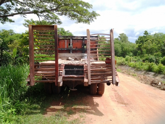 ขายด่วน..รถสิบล้อ เทลเล่อร์ อีซูสุ จดทะเบียนปี 33 เครื่องดี คัสซีสวย ยางสวยทุกเส้น มีเกียร์สโลว์ รถสวยพร้อมใช้งาน มีทะเบียนครบ.
