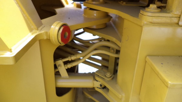 WA100-1-30778 รถตักตอนนี้รถจอดที่(CSนวนคร)ครับ