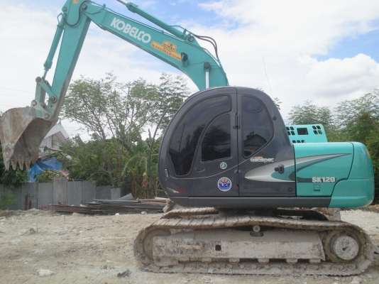 Kobelco120กับ Cat D4D