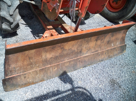 Kubota L3608