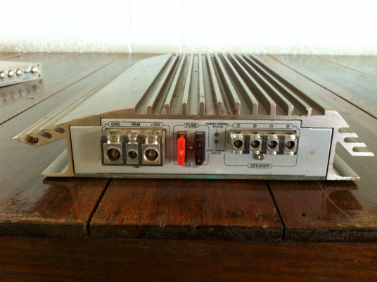 (ขอขอบคุณผู้ซื้อที่ขับรถมาจากพระราม 2 เป็นอย่างสูงครับ)ขาย เพาเวอร์แอมป์ ZULEX ZL8601 คลาส D 3200W 2,500 บาท ต่อรองมา ขายได้ขายเลย สามพราน นครปฐม