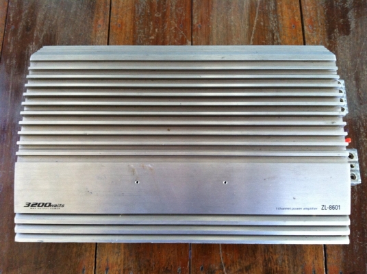 (ขอขอบคุณผู้ซื้อที่ขับรถมาจากพระราม 2 เป็นอย่างสูงครับ)ขาย เพาเวอร์แอมป์ ZULEX ZL8601 คลาส D 3200W 2,500 บาท ต่อรองมา ขายได้ขายเลย สามพราน นครปฐม