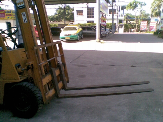 ต้องการขายรถฟอร์คลิฟต์ยี่ห้อ komatsu-sg15-12 รถนำเข้าจากญี่ปุ่น ต้องการขายรถฟอร์คลิฟต์ยี่ห้อ komatsu-sg15-12 รถนำเข้าจากญี่ปุ่น