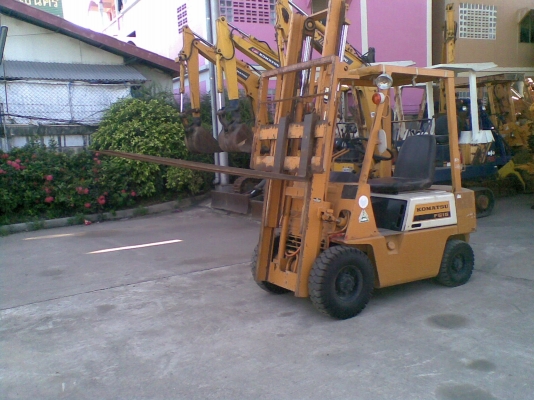 ต้องการขายรถฟอร์คลิฟต์ยี่ห้อ komatsu-sg15-12 รถนำเข้าจากญี่ปุ่น ต้องการขายรถฟอร์คลิฟต์ยี่ห้อ komatsu-sg15-12 รถนำเข้าจากญี่ปุ่น