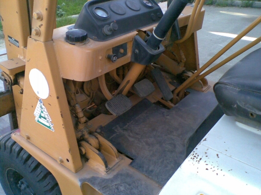 ต้องการขายรถฟอร์คลิฟต์ยี่ห้อ komatsu-sg15-12 รถนำเข้าจากญี่ปุ่น ต้องการขายรถฟอร์คลิฟต์ยี่ห้อ komatsu-sg15-12 รถนำเข้าจากญี่ปุ่น