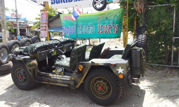 JEEP M151 เครื่อง TOYOTA12R 4x4 อุปกรณ์ตรบพร้อมทะเบียนแท้