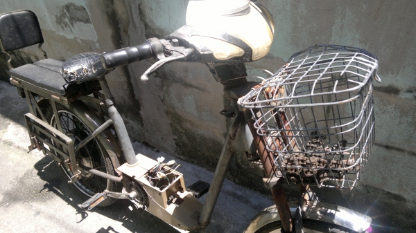 ขายจักรยานไฟฟ้าปั่นได้ขายเป็นอะไหล่พร้อมที่ซ้อนพับได้