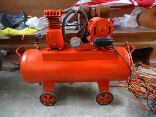 ขายปั๊มลม สภาพใช้งานดี มอเตอร์ 1/4 ตามรูป