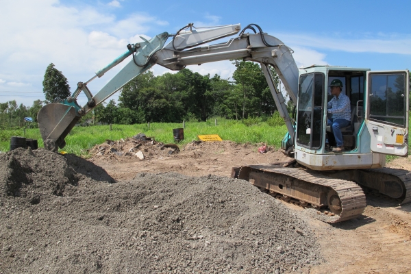 ขายแบคโฮ KOMATSU รุ่น 5 PC-70