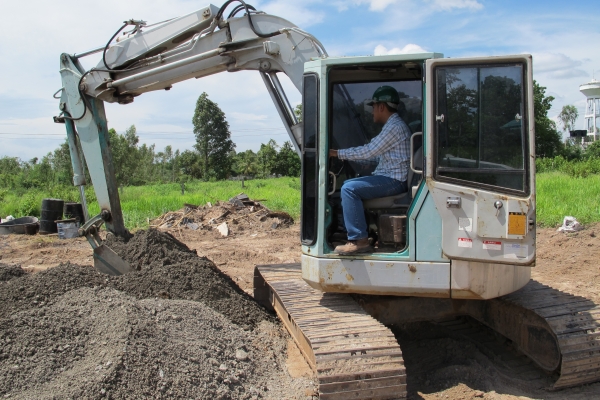 ขายแบคโฮ KOMATSU รุ่น 5 PC-70