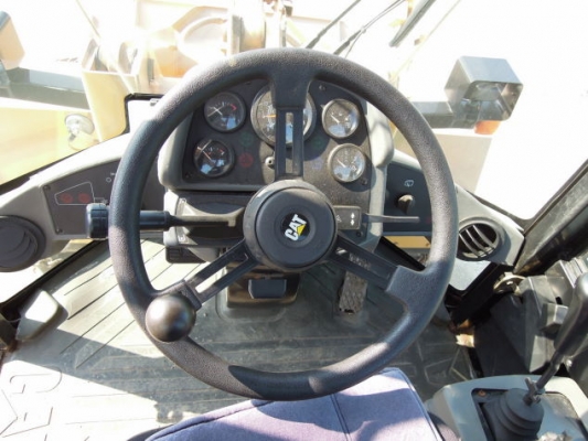 เก่านอกแท้ 100\% รถตัก 910G2 สนใจติดต่อสอบถามได้ค่ะ ที่เบอร์ 08-3310254 เจี๊ยบค่ะ เก่านอกแท้ 100\% รถตัก 910G2 สนใจติดต่อสอบถามได้ค่ะ ที่เบอร์ 08-3310254 เจี๊ยบค่ะ