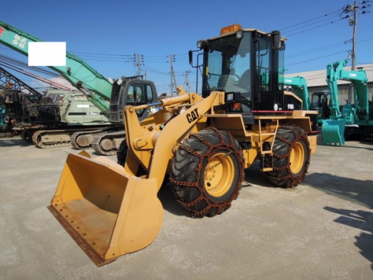 เก่านอกแท้ 100\% รถตัก 910G2 สนใจติดต่อสอบถามได้ค่ะ ที่เบอร์ 08-3310254 เจี๊ยบค่ะ