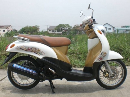 ขายฟิโน่สภาพใหม่ 30000 ใหม่ๆมีเล่มพร้อมโอน