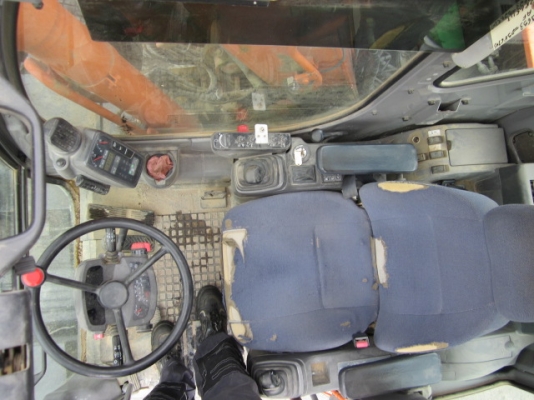 รถขุดล้อยาง ZAXIS 160W ฮิตาชิ สภาพพร้อมใช้งานนำเข้าจากนอก สนใจติดต่อเจี๊ยบได้เลยค่ะ โทร 087-3310254 ค่ะ รถขุดล้อยาง ZAXIS 160W ฮิตาชิ สภาพพร้อมใช้งานนำเข้าจากนอก สนใจติดต่อเจี๊ยบได้เลยค่ะ โทร 087-3310254 ค่ะ