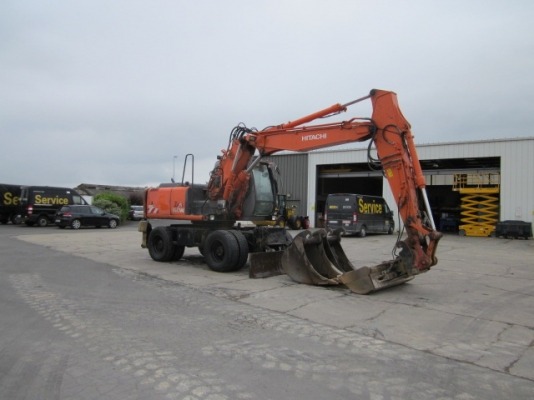 รถขุดล้อยาง ZAXIS 160W ฮิตาชิ สภาพพร้อมใช้งานนำเข้าจากนอก สนใจติดต่อเจี๊ยบได้เลยค่ะ โทร 087-3310254 ค่ะ รถขุดล้อยาง ZAXIS 160W ฮิตาชิ สภาพพร้อมใช้งานนำเข้าจากนอก สนใจติดต่อเจี๊ยบได้เลยค่ะ โทร 087-3310254 ค่ะ