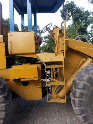 ขายด่วนรถตักล้อยาง ยี่ห้อ KOMATSU รุ่น JH65//ติดต่อเจ้าของโดยตรง089-871-8523 คุณไชยโรจน์