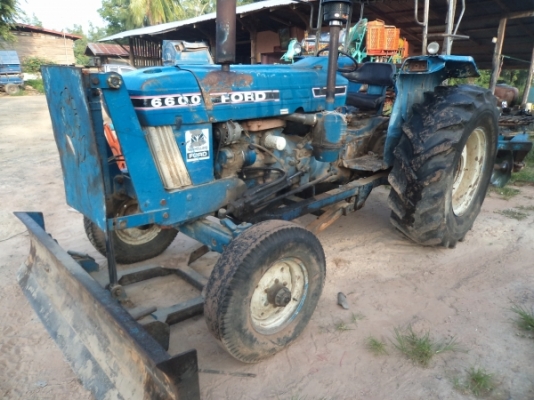 FORD 77 เครือง T5  อุปกรณ์ผาน2ชุด เอกสารสัญญาซื้อขาย