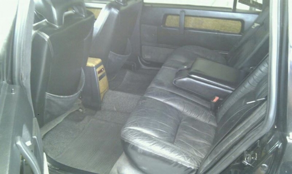 ขายรถยนต์