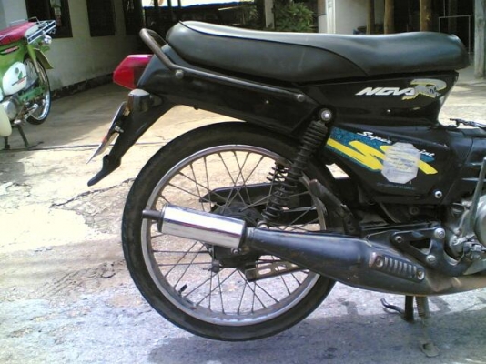 ขายHonda NovaR ทะเบียนพร้อมชุดโอนเดิมแห้งๆสมบูรณ์มากครับรถพร้อมใช้งาน ขาย 5900 บาท