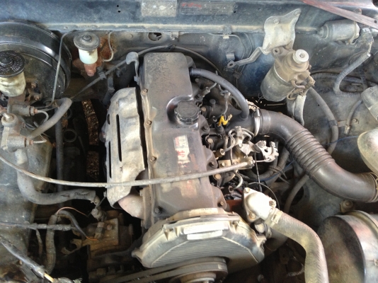 เครื่องเกียร์big-m being,toyota2l,4d56