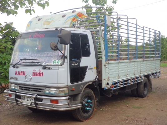 ขายด่วน6ล้อ HENO 140HP    780 000