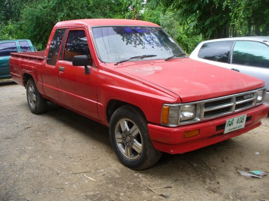 ขาย HILUX HERO 2.45D แค๊ปบางๆครับรถพร้อมใช้ทางไกลเลย