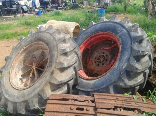 ขายยางJCBพร้อมกะทะ