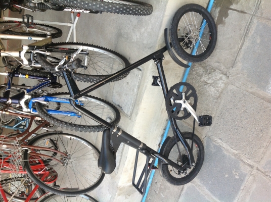 รถจักรยานสามเหลี่ยม