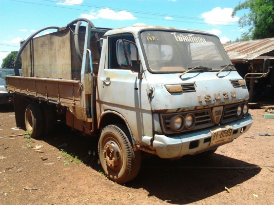 ***ขายแล้วครับขอบคุณ Truck2hand ขาย 6ล้อ 100แรง โน BOOK เข้าไร่เข้าสวน ทำเทเลอร์ ISUZU ELF 100HP เครื่องเดิม ติดง่ายวิ่งดีแรงดี ไม่หลวม เกียร์เดิม ช่วงล่างใหญ่ คานหน้า-เฟืองท้าย 115 คัสซีสวยมากเดิมๆไม่มีผุไม่บวม วางเหล็กเสริมบนแข็งแรง กระบะคาร์โก้พื้นไม้