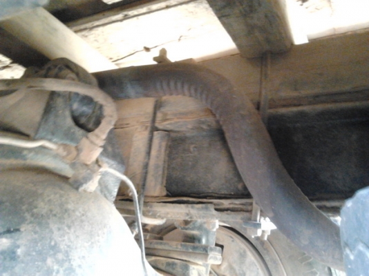 ***ขายแล้วครับขอบคุณ Truck2hand ***ปรับราคา ขาย 10ล้อหัวยาว2เพลาไม่ดั๊ม ช่วงล่างใหญ่ๆ ISUZU TX 165HP เครื่อง6BD1 165HP แห้งดี แรงไม่หลวม แปลงเกียร์สายสั้น พ.ธรรมดา คานหน้าใหญ่ ช่วงล่าง2เพลาใหญ่ ของJUMBO คัสซีดี ไม่ผุ มีเก็บงานมาบ้าง สโลวอินเตอร์4สปีด กระบ