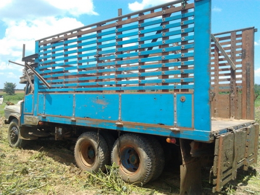 ***ขายแล้วครับขอบคุณ Truck2hand ***ปรับราคา ขาย 10ล้อหัวยาว2เพลาไม่ดั๊ม ช่วงล่างใหญ่ๆ ISUZU TX 165HP เครื่อง6BD1 165HP แห้งดี แรงไม่หลวม แปลงเกียร์สายสั้น พ.ธรรมดา คานหน้าใหญ่ ช่วงล่าง2เพลาใหญ่ ของJUMBO คัสซีดี ไม่ผุ มีเก็บงานมาบ้าง สโลวอินเตอร์4สปีด กระบ