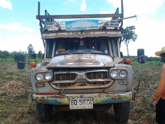 ***ขายแล้วครับขอบคุณ Truck2hand ***ปรับราคา ขาย 10ล้อหัวยาว2เพลาไม่ดั๊ม ช่วงล่างใหญ่ๆ ISUZU TX 165HP เครื่อง6BD1 165HP แห้งดี แรงไม่หลวม แปลงเกียร์สายสั้น พ.ธรรมดา คานหน้าใหญ่ ช่วงล่าง2เพลาใหญ่ ของJUMBO คัสซีดี ไม่ผุ มีเก็บงานมาบ้าง สโลวอินเตอร์4สปีด กระบ