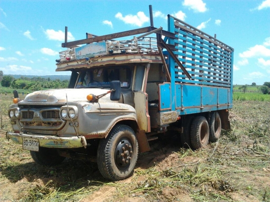 ***ขายแล้วครับขอบคุณ Truck2hand ***ปรับราคา ขาย 10ล้อหัวยาว2เพลาไม่ดั๊ม ช่วงล่างใหญ่ๆ ISUZU TX 165HP เครื่อง6BD1 165HP แห้งดี แรงไม่หลวม แปลงเกียร์สายสั้น พ.ธรรมดา คานหน้าใหญ่ ช่วงล่าง2เพลาใหญ่ ของJUMBO คัสซีดี ไม่ผุ มีเก็บงานมาบ้าง สโลวอินเตอร์4สปีด กระบ