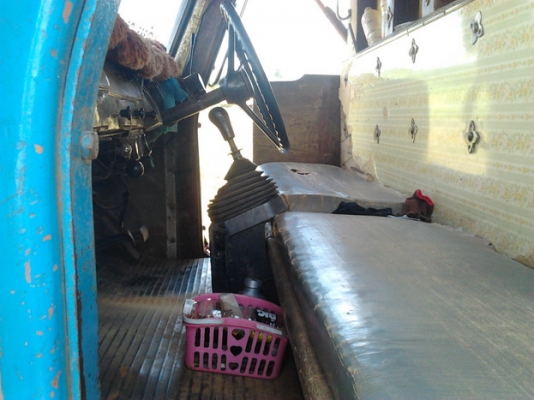 ***ขายแล้วครับขอบคุณ Truck2hand ***ปรับราคา ขาย 10ล้อหัวยาว2เพลาไม่ดั๊ม ช่วงล่างใหญ่ๆ ISUZU TX 165HP เครื่อง6BD1 165HP แห้งดี แรงไม่หลวม แปลงเกียร์สายสั้น พ.ธรรมดา คานหน้าใหญ่ ช่วงล่าง2เพลาใหญ่ ของJUMBO คัสซีดี ไม่ผุ มีเก็บงานมาบ้าง สโลวอินเตอร์4สปีด กระบ