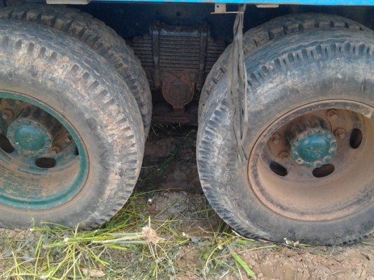 ***ขายแล้วครับขอบคุณ Truck2hand ***ปรับราคา ขาย 10ล้อหัวยาว2เพลาไม่ดั๊ม ช่วงล่างใหญ่ๆ ISUZU TX 165HP เครื่อง6BD1 165HP แห้งดี แรงไม่หลวม แปลงเกียร์สายสั้น พ.ธรรมดา คานหน้าใหญ่ ช่วงล่าง2เพลาใหญ่ ของJUMBO คัสซีดี ไม่ผุ มีเก็บงานมาบ้าง สโลวอินเตอร์4สปีด กระบ