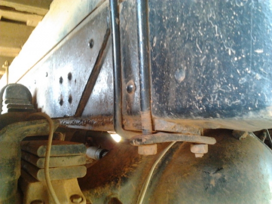 ***ขายแล้วครับขอบคุณ Truck2hand ***ปรับราคา ขาย 10ล้อหัวยาว2เพลาไม่ดั๊ม ช่วงล่างใหญ่ๆ ISUZU TX 165HP เครื่อง6BD1 165HP แห้งดี แรงไม่หลวม แปลงเกียร์สายสั้น พ.ธรรมดา คานหน้าใหญ่ ช่วงล่าง2เพลาใหญ่ ของJUMBO คัสซีดี ไม่ผุ มีเก็บงานมาบ้าง สโลวอินเตอร์4สปีด กระบ