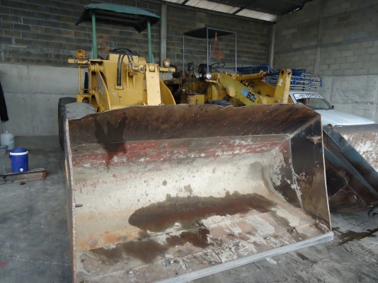 ต้องการขายรถตัก komatsu510 กรองคู่ แขนยาว