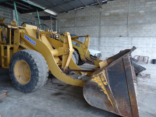 ต้องการขายรถตัก komatsu510 กรองคู่ แขนยาว