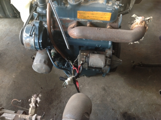 ขายเครื่อง 3 สูบเก่าญี่ปุ่นยี่ห้อ คูโบต้ารุ่น D640 ขนาด 17 แรงม้า สภาพสวย ขายเครื่อง 3 สูบเก่าญี่ปุ่นยี่ห้อ คูโบต้ารุ่น D640 ขนาด 17 แรงม้า สภาพสวย