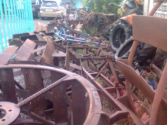 อุปกรณ์รถไถมือสองหลายรุ่น หลายขนาด ราคาถูก