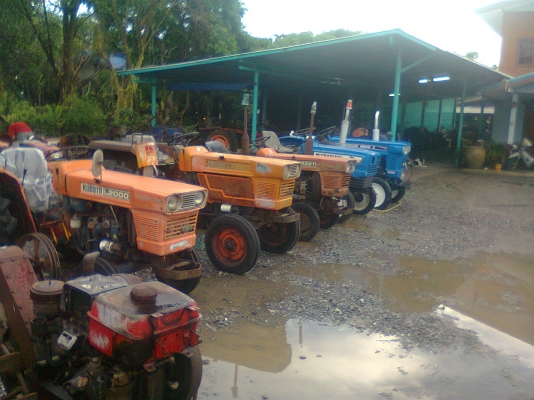 จำหน่ายรถไถมือสองหลายรุ่น หลายขนาด