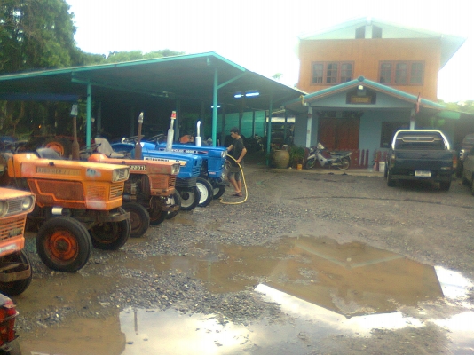 จำหน่ายรถไถมือสองหลายรุ่น หลายขนาด