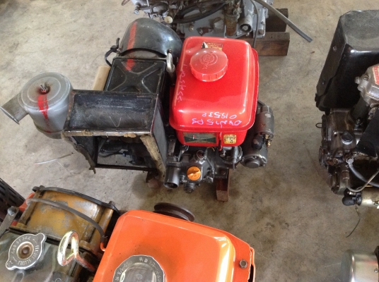 ขายเครื่องยันม่าร์สูบเดียวเก่าญี่ปุ่น ขนาด 5 แรงม้า ควงได้ สตาร์ดกุญแจได้