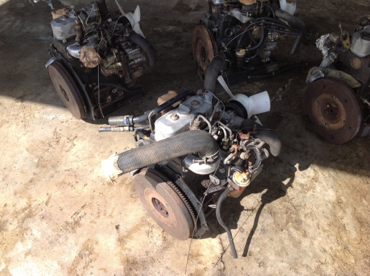 ขายเครื่องเก่าญี่ปุ่น 2 สูบ ยี่ห้อ iseki. ขนาด 9 แรง สภาพสวย