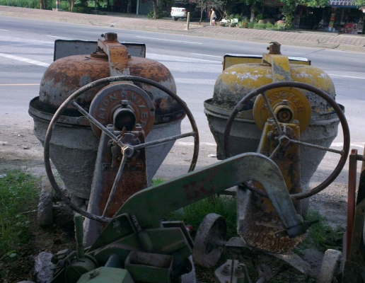 Sell> ขายโม่ ผสมปูน ลูกปืนแน่น ซื้อไปติดมอเตอร์ใช้ได้เลย