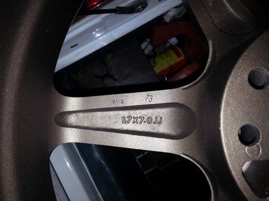 max excel17&times;7" 1คู่