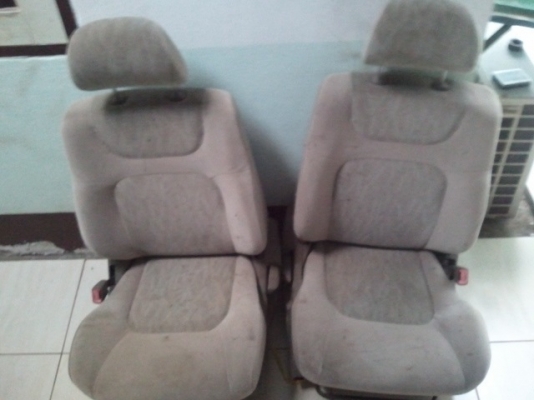 ขาย เบาะรถยนต์ สภาพดี 1คู่ครับ