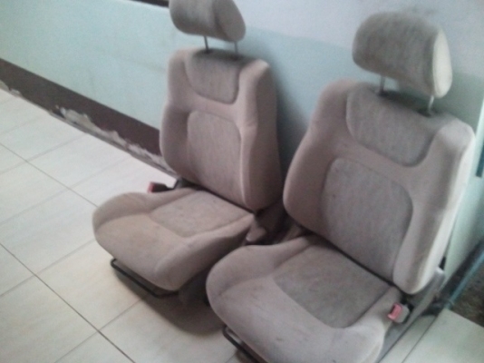 ขาย เบาะรถยนต์ สภาพดี 1คู่ครับ