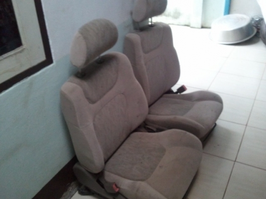 ขาย เบาะรถยนต์ สภาพดี 1คู่ครับ